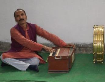 activities co curricular music class premier academy cbse muzaffarpur bihar india 